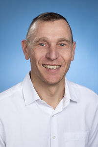 Cédric Wolfer, CAD Innenausbau/Laborbau / AVOR / CNC-Maschinist