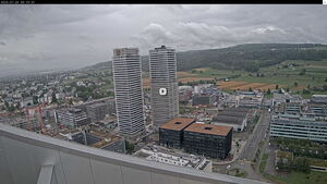 Die Überbauung Three Point  in Dübendorf wächst: Verfolgen Sie den Fortschritt per Webcam!