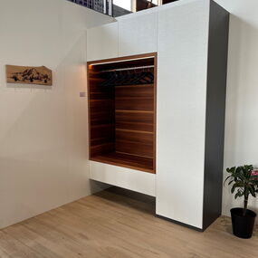 Impressionen Froidevaux AGLAT 2024: Innenausbau Garderobe